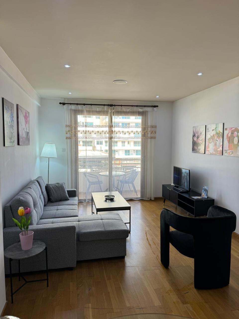 Ithaki Phinikoudes Apartment No. 205 Larnaca Exteriér fotografie