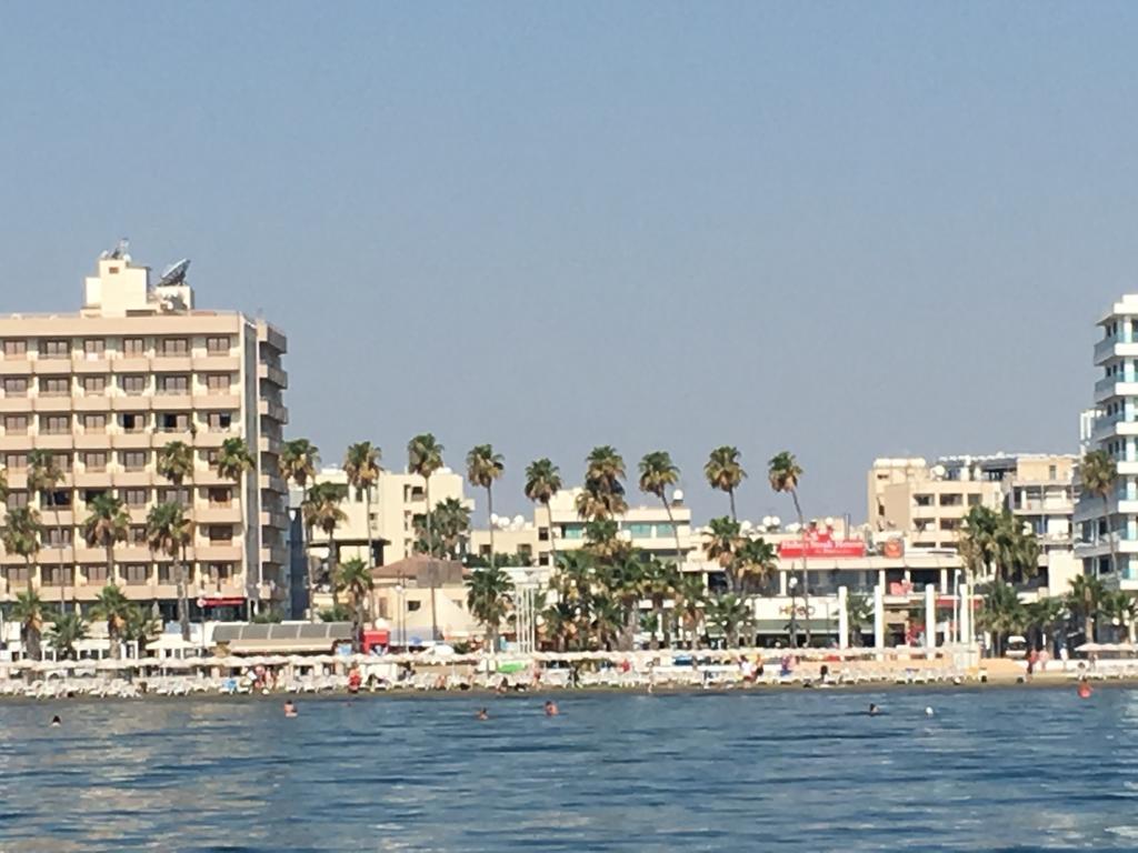 Ithaki Phinikoudes Apartment No. 205 Larnaca Exteriér fotografie